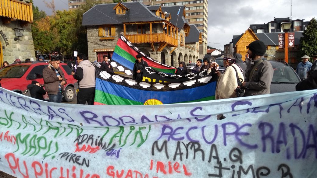La CTA Autónoma de Río Negro marcha junto al pueblo Mapuche y Tehuelche