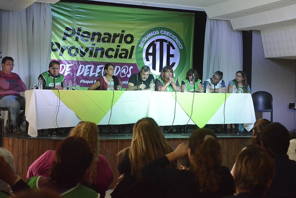 Salarios │ Hoy en Roca, ATE firma con el Gobernador el acuerdo que quiebra el techo salarial en la provincia