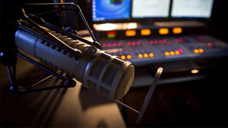 Día de la radiodifusión| La CTA manifiesta su preocupación por la grave situación que atraviesa el sector