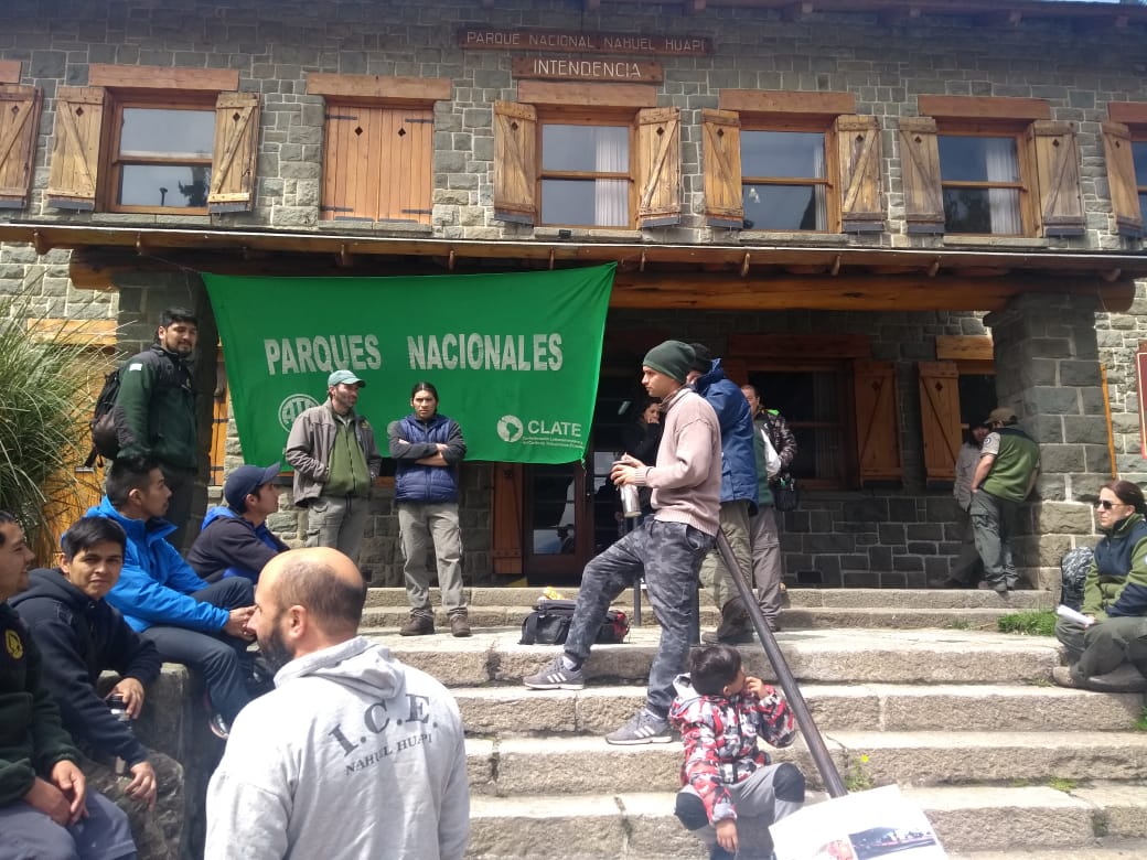 Bariloche | ATE exige la reincorporación de 19 brigadistas despedidos