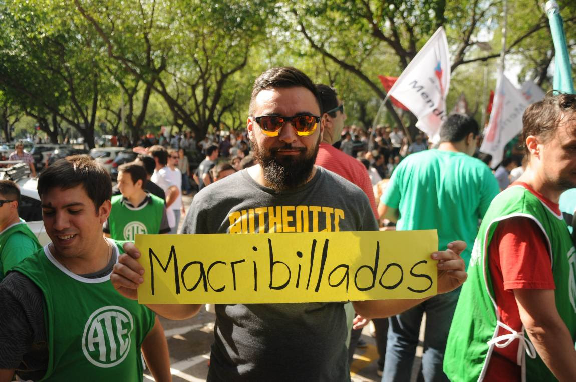 Aguiar rechazó un saludo de Macri por el día del trabajador del Estado