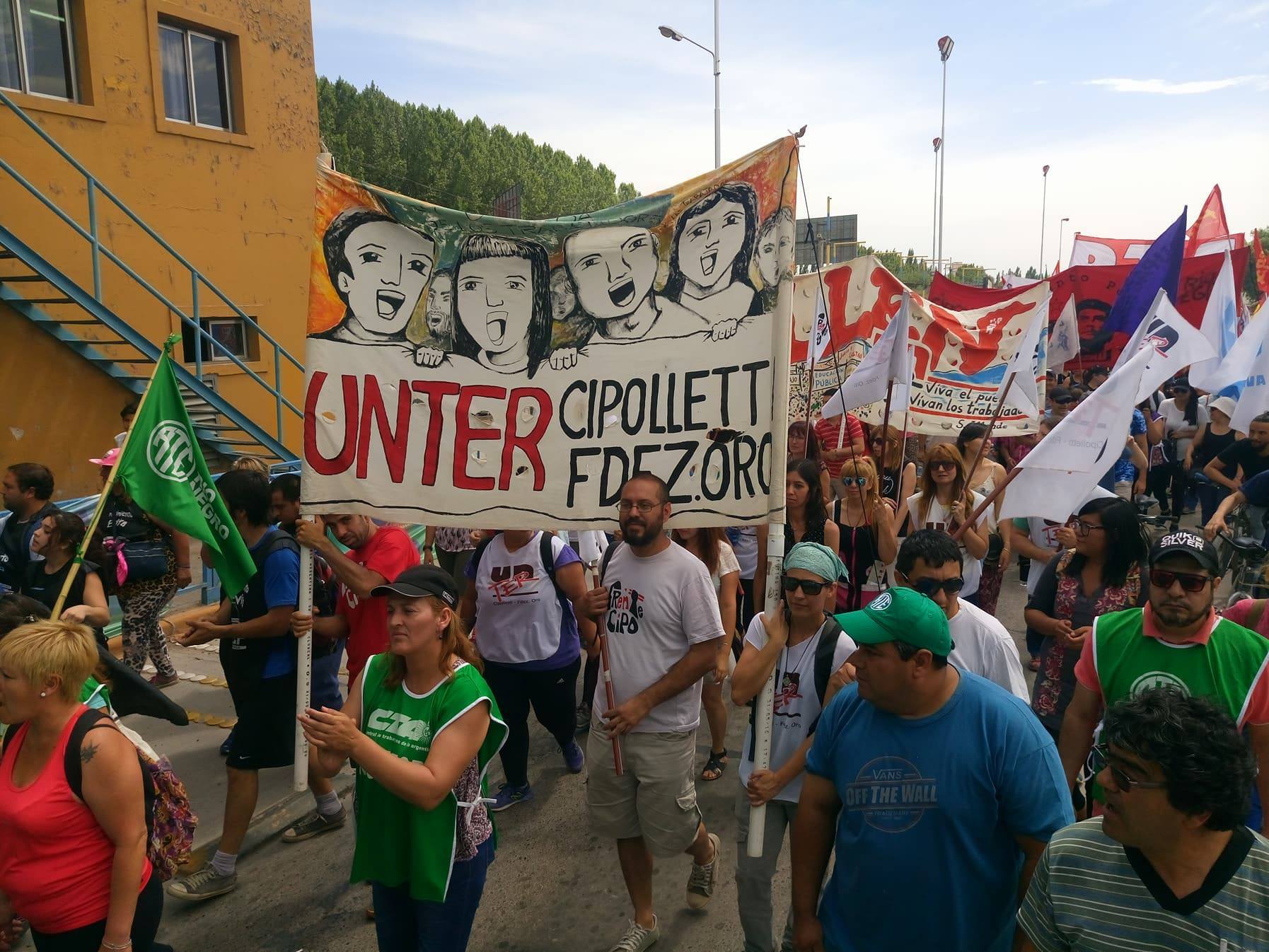 Cipolletti | La CTA junto a las docentes destituidas, en audiencia de conciliación