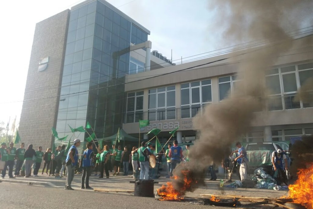 Roca | Hoy a las 9 ATE protesta contra el decreto macrista para altos cargos políticos