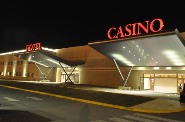 Vicente: “Los hoteles de casinos debieran albergar a pacientes con Covid”