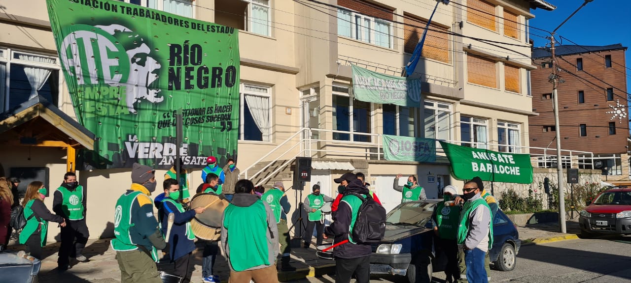 Bariloche | ATE protestó contra el vaciamiento del IOSFA