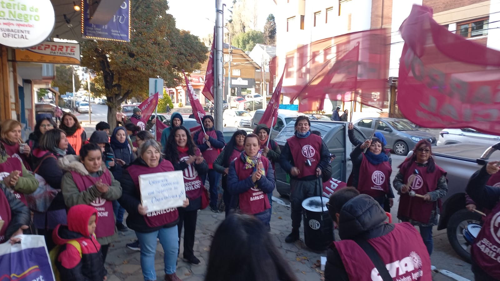 Bariloche | ATE se concentró en el ministerio de Trabajo por el pase a planta de los contratados