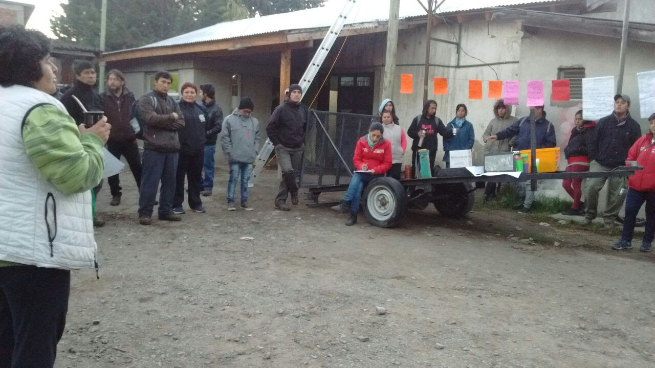 El Bolsón: trabajadores de ATE de distintos organismos muestran solidaridad con Municipales