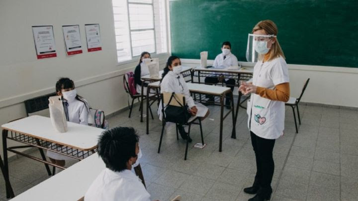 ATE reclama garantías para un inicio de clases responsable