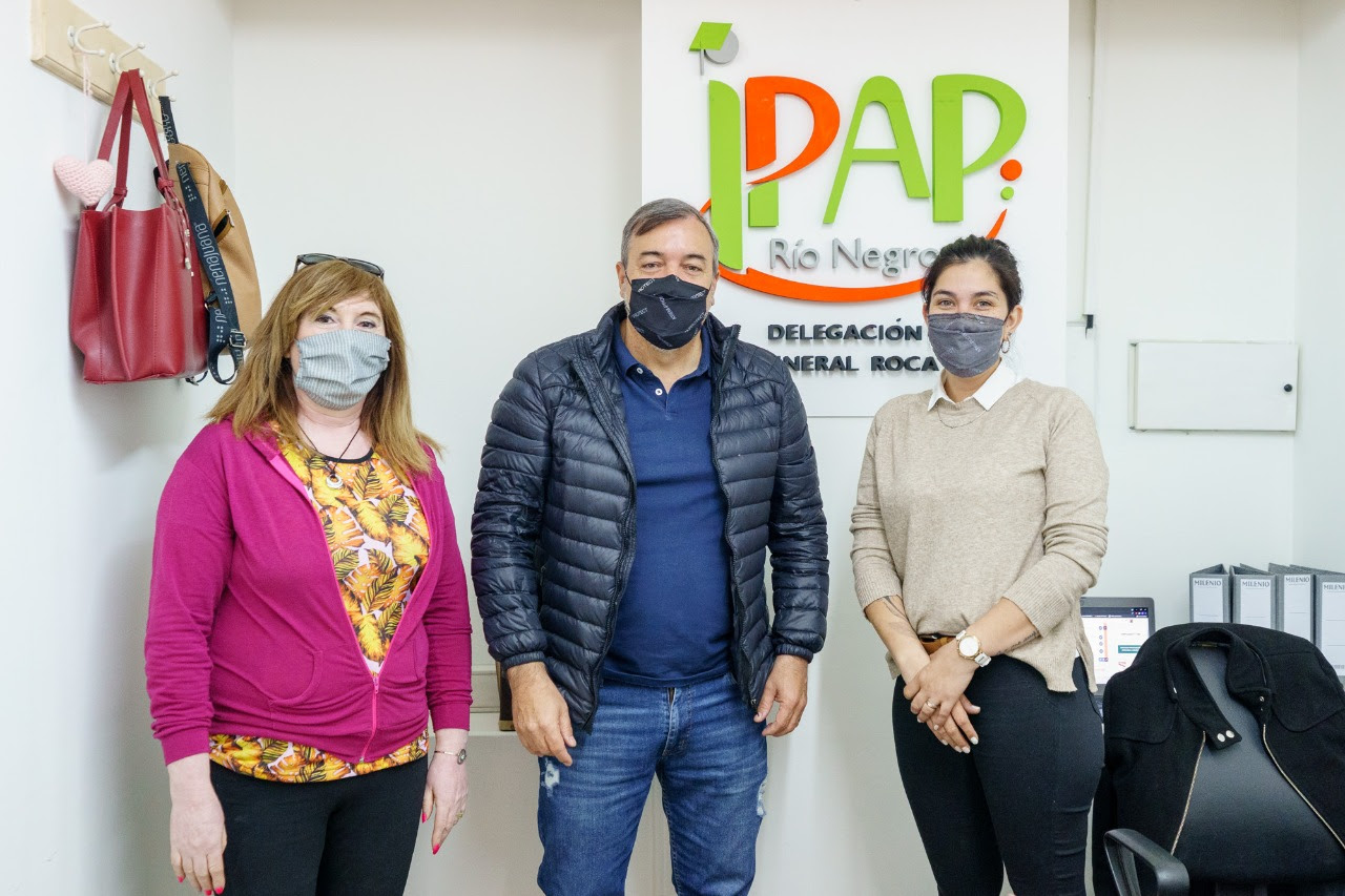 Aguiar visitó las nuevas delegaciones del IPAP