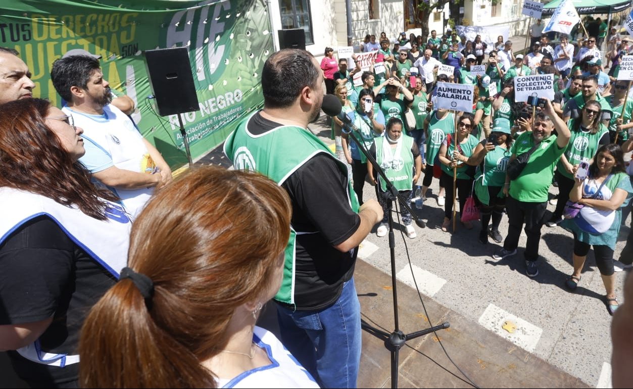 Múltiples protestas de ATE contra el ajuste en la provincia