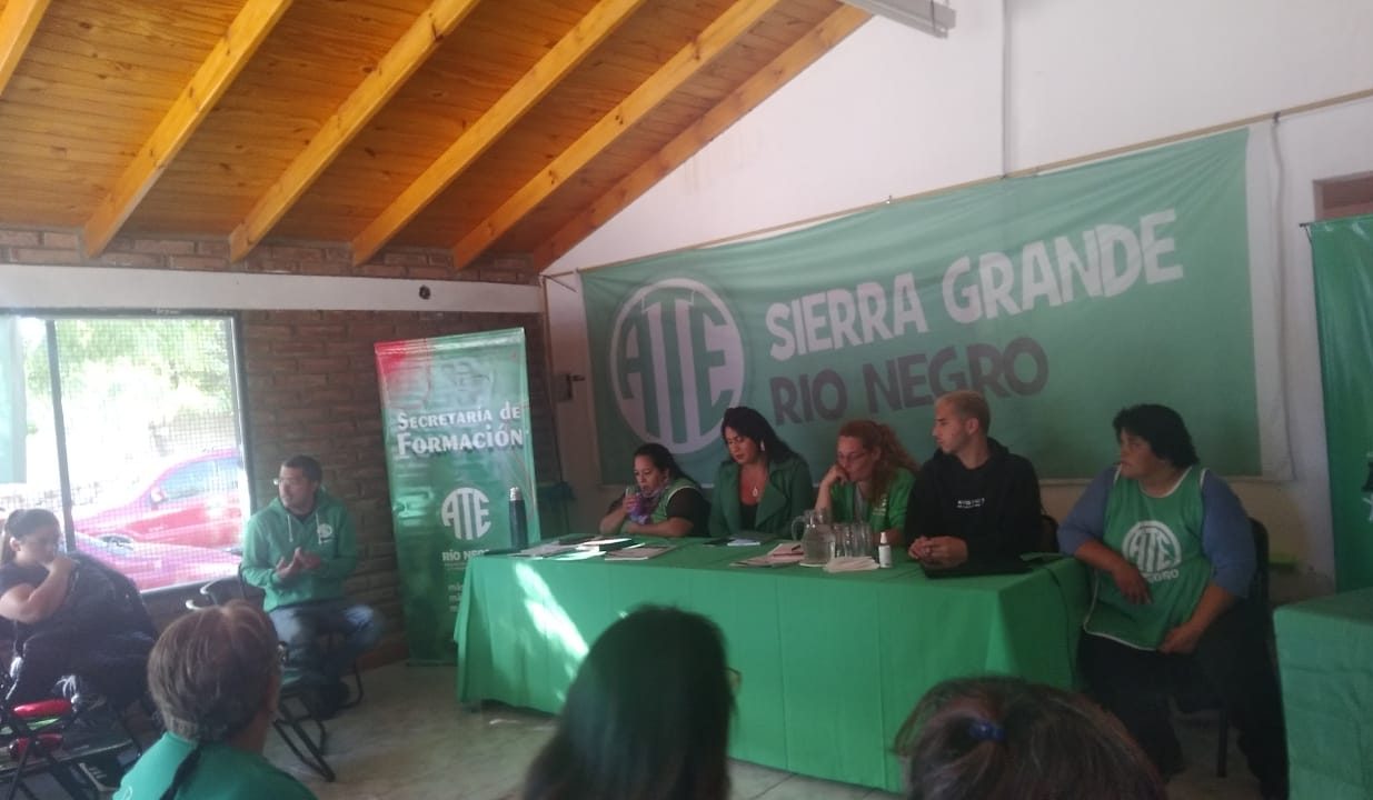 Sierra Grande realizó una capacitación para delegados y referentes