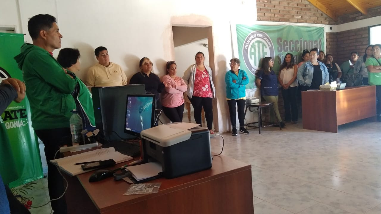 ATE aceptó en asamblea el incremento salarial para los municipales de Sierra Grande